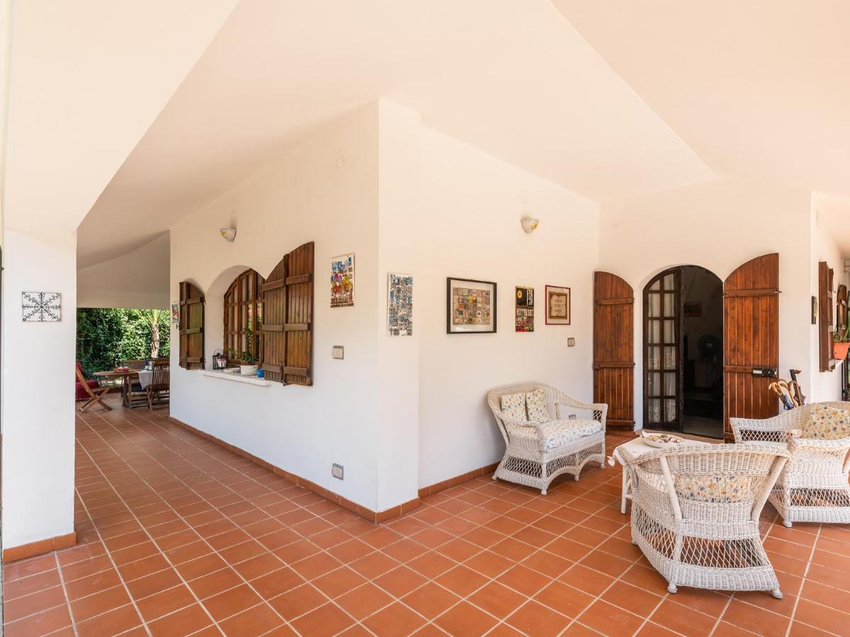 Il Giardino Dell'Arte Bed & Breakfast Capoterra Luaran gambar
