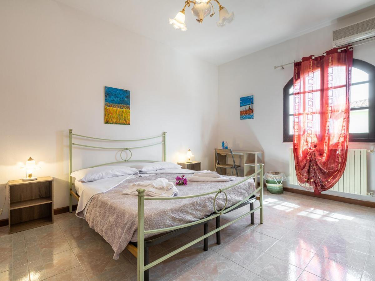 Il Giardino Dell'Arte Bed & Breakfast Capoterra Luaran gambar
